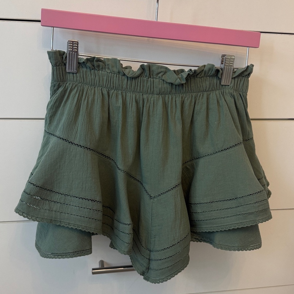 Aerie Green Ruffled Skirt with built in shorts
